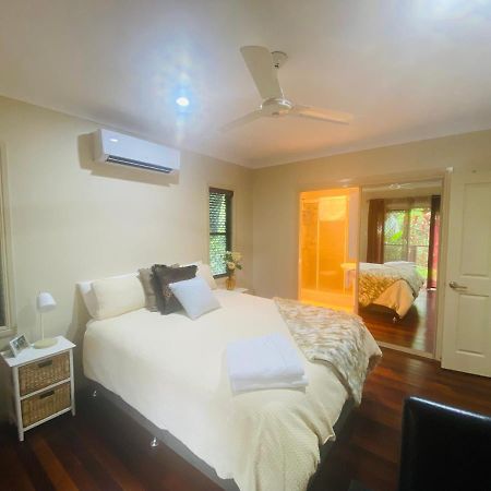 Hallorans Hill B&B Атертон Экстерьер фото