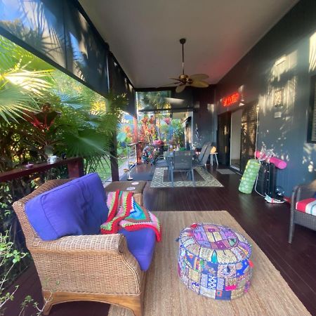 Hallorans Hill B&B Атертон Экстерьер фото